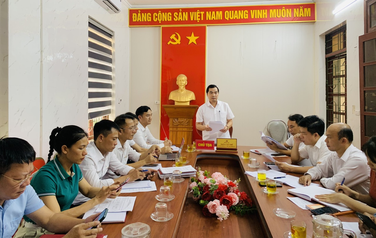 HĐND XÃ SƠN KIM 1 TỔ CHỨC KỲ HỌP THỨ HAI (KỲ HỌP CHUYÊN ĐỀ), THÔNG QUA ĐỀ ÁN SẮP XẾP THÔN TRÊN ĐỊA BÀN XÃ