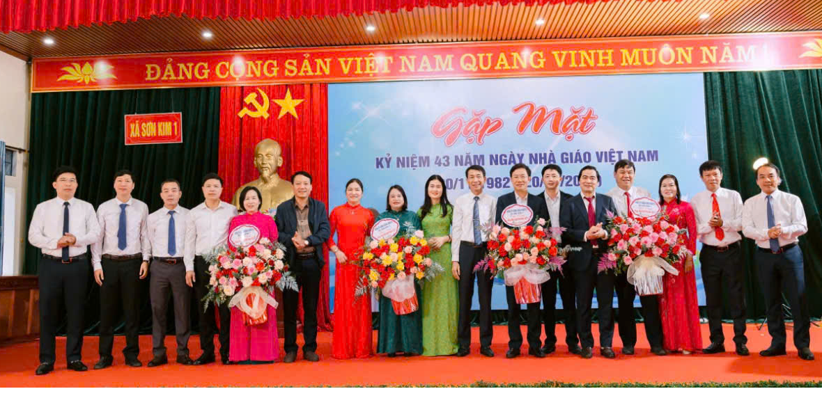 XÃ SƠN KIM 1 TỔ CHỨC GẶP MẶT, TỌA ĐÀM NHÂN KỶ NIỆM 43 NĂM NGÀY NHÀ GIÁO VIỆT NAM 20-11