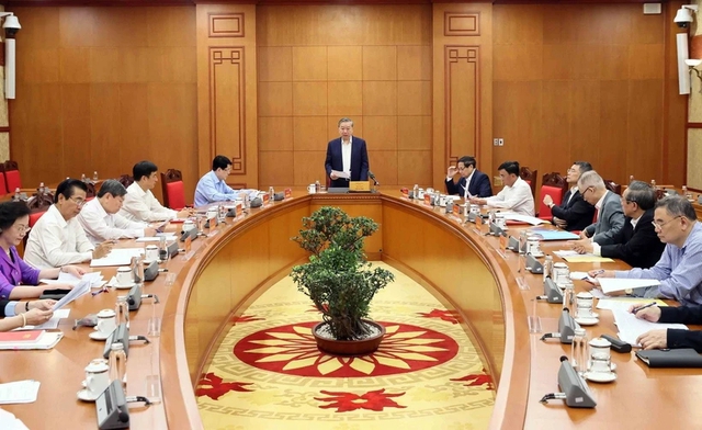 Chỉ thị số 45-CT/TW về đại hội đảng bộ các cấp tiến tới Đại hội đại biểu toàn quốc lần thứ XIV của Đảng