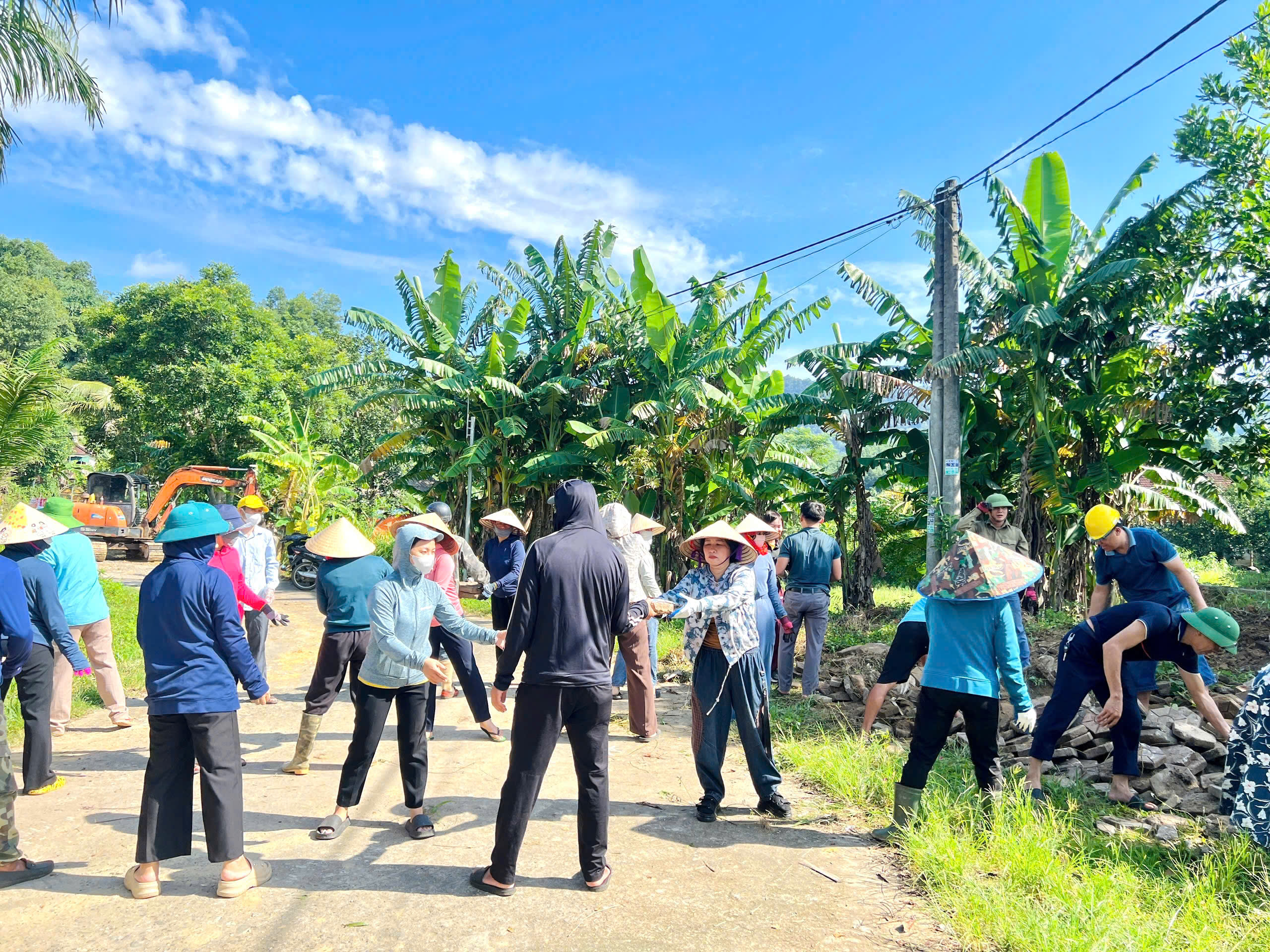 Sơn Kim 1 quyết tâm xây dựng khu dân cư Nông thôn mới kiểu mẫu, xã Nông thôn mới nâng cao.