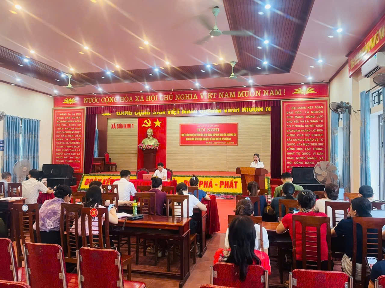 Xã Sơn Kim 1 tổ chức Hội nghị sơ kết 5 năm thực hiện Kết luận số 21-KL/TW ngày 25-10-2021 của Ban Chấp hành Trung ương khóa XIII; sơ kết công tác xây dựng Đảng quý I, triển khai nhiệm vụ quý II năm 2026