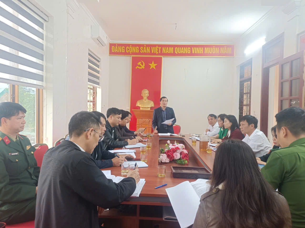 XÃ SƠN KIM 1 TỔ CHỨC HỘI NGHỊ SOÁT XÉT TRƯỚC NGÀY BẦU CỬ