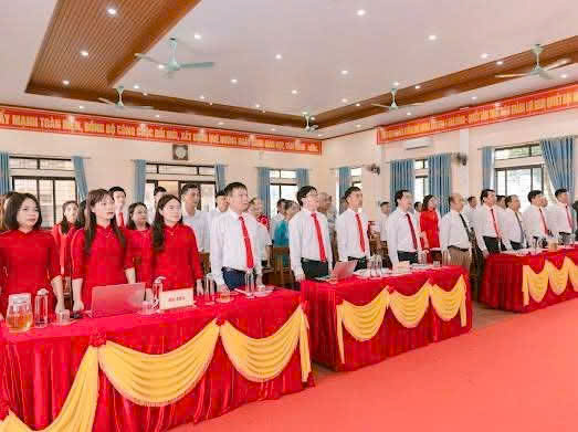 KỲ HỌP THỨ NHẤT HĐND XÃ SƠN KIM 1 KHÓA XXI  NHIỆM KÌ 2026- 2031: BẦU CÁC CHỨC DANH CHỦ CHỐT