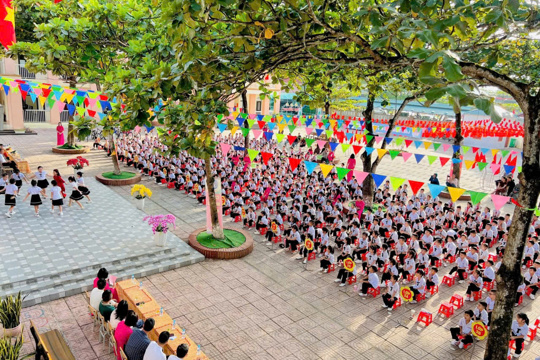 Háo hức ngày hội khai giảng năm học mới 2025 - 2026 của các em học sinh xã biên giới Sơn Kim 1