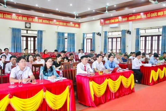 Xã Sơn Kim 1 biểu dương các điển hình tiến tiến và sơ kết 1 tháng xây dựng NTM năm 2025. 