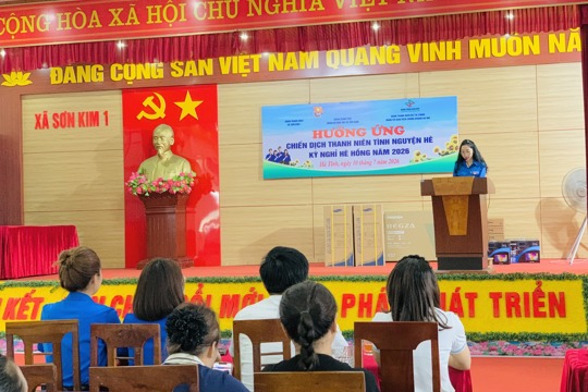Mang yêu thương về vùng biên: nhiều công trình ý nghĩa đến với nhân dân xã Sơn Kim 1